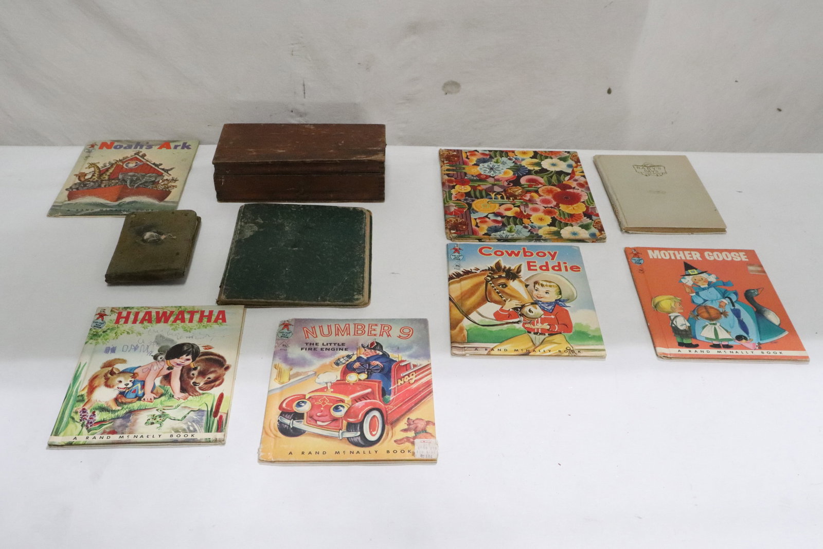 Lot of children book, early 1900's notebook, & brief pamphlet: Lot of children book, early 1900's notebook, and brief pamphlet