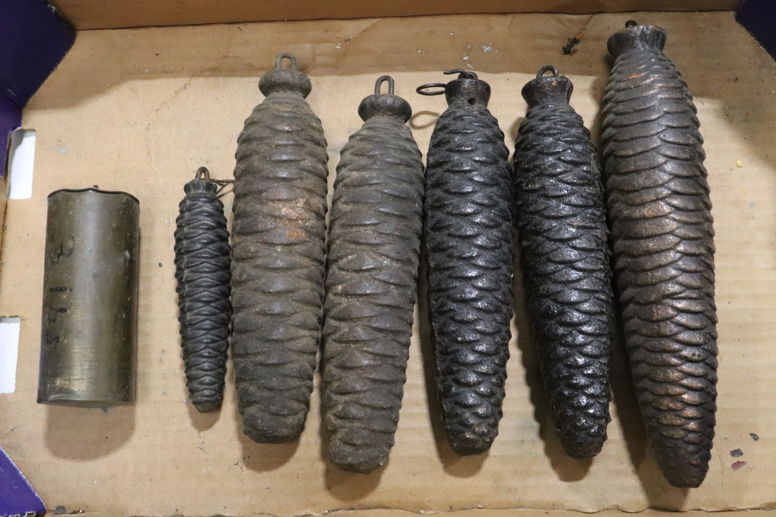 Lot of clock weights: Lot of clock weights, 4"x1.65"dia - 8.6"x1.8"dia