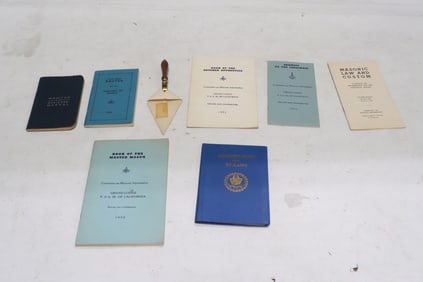 Lot of Masonic booklets