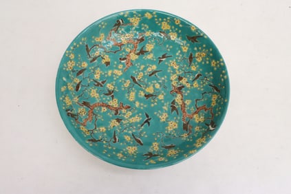 Beautiful Chinese famille rose porcelain plate