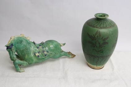 2 green glazed earthenware pieces