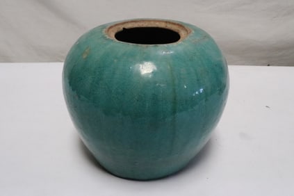 Chinese antique blue glazed crackleware jar, no cover