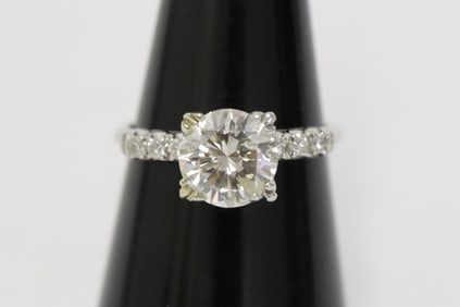 Art deco platinum diamond ring