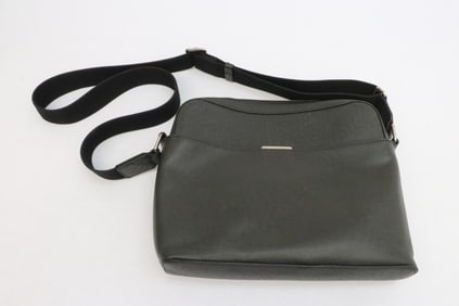 Genuine Louis Vuitton messenger bag w/ original receipt