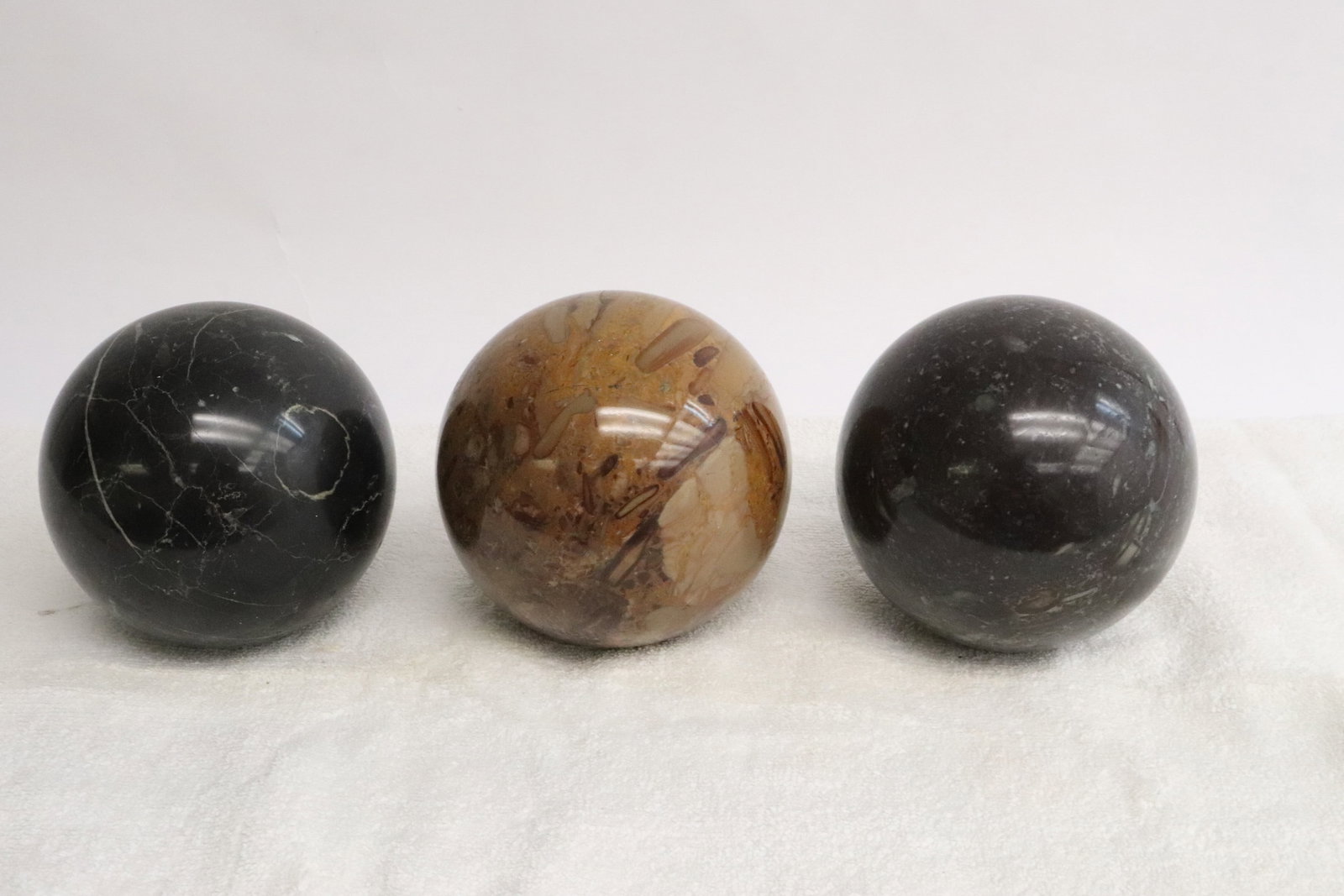 3 polished natural geo stone balls: 3 polished natural geo stone balls, 3.9"x3.9"dia - 4.1"x4.1"dia