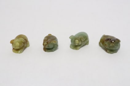 2 pairs jadeite carved pigs