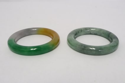 2 Chinese jadeite like bangles