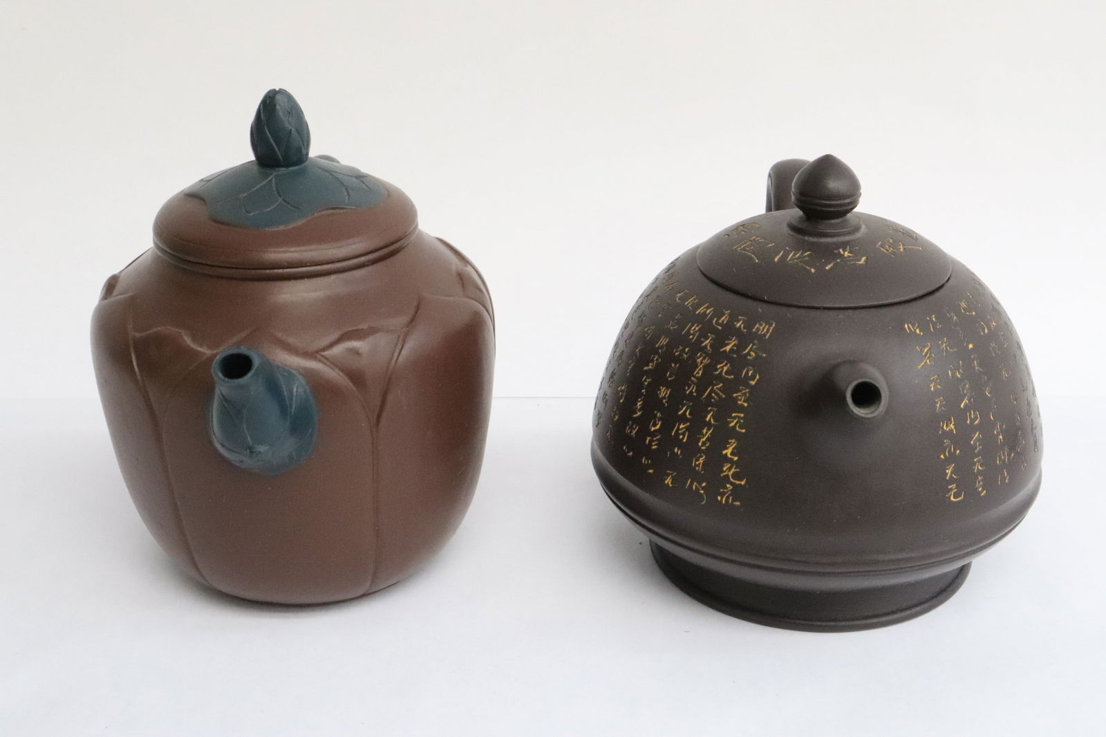 2 Yixing teapots (1 of 10)