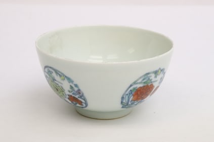 Beautiful Chinese doucai porcelain bowl