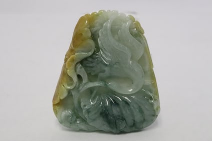 Fine Chinese jadeite carved pendant with crane motif decoration in high relief