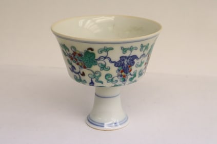 Wucai porcelain stem tea cup