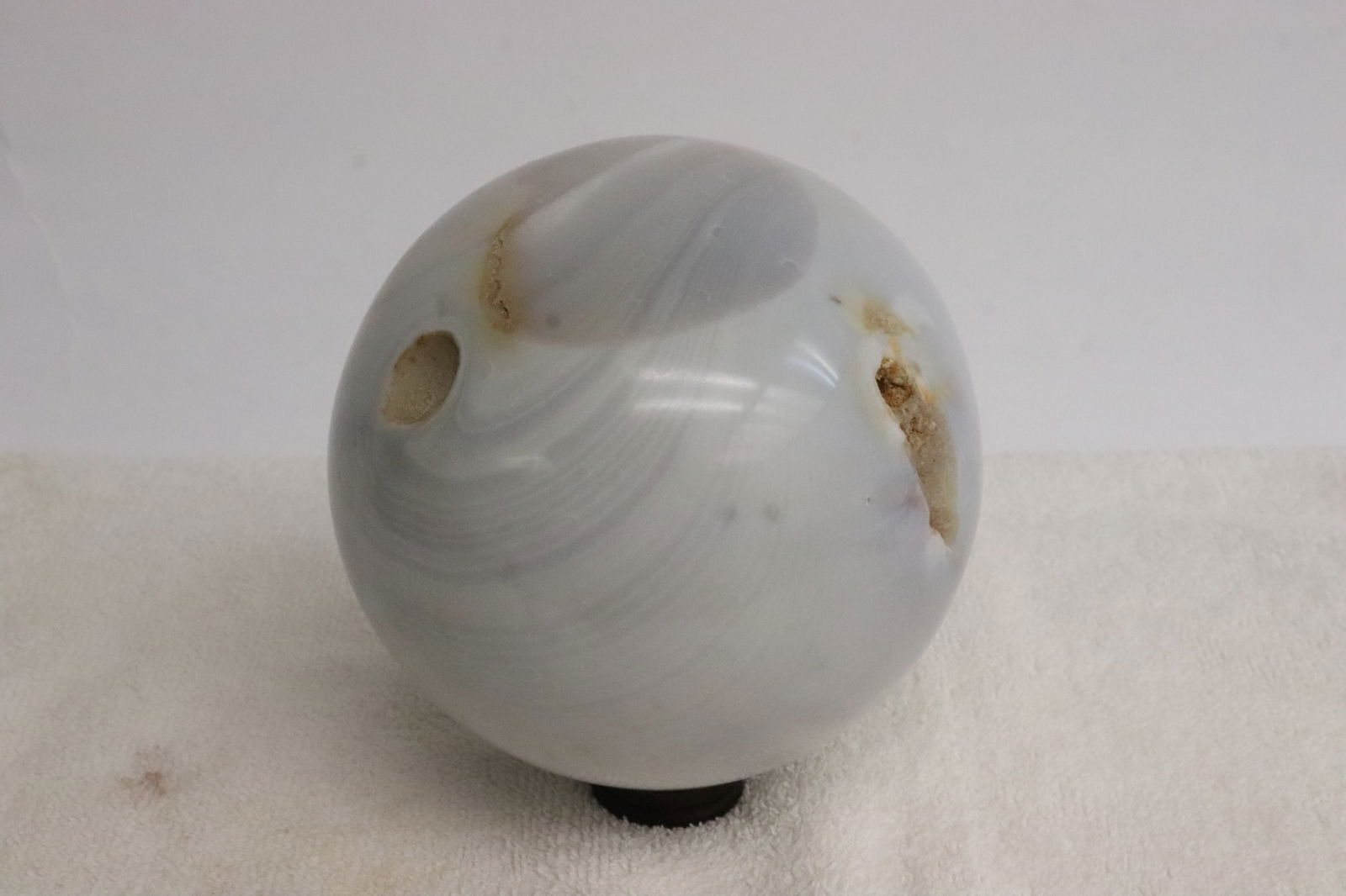 Natural polished stone ball, possible agate (1 of 6)