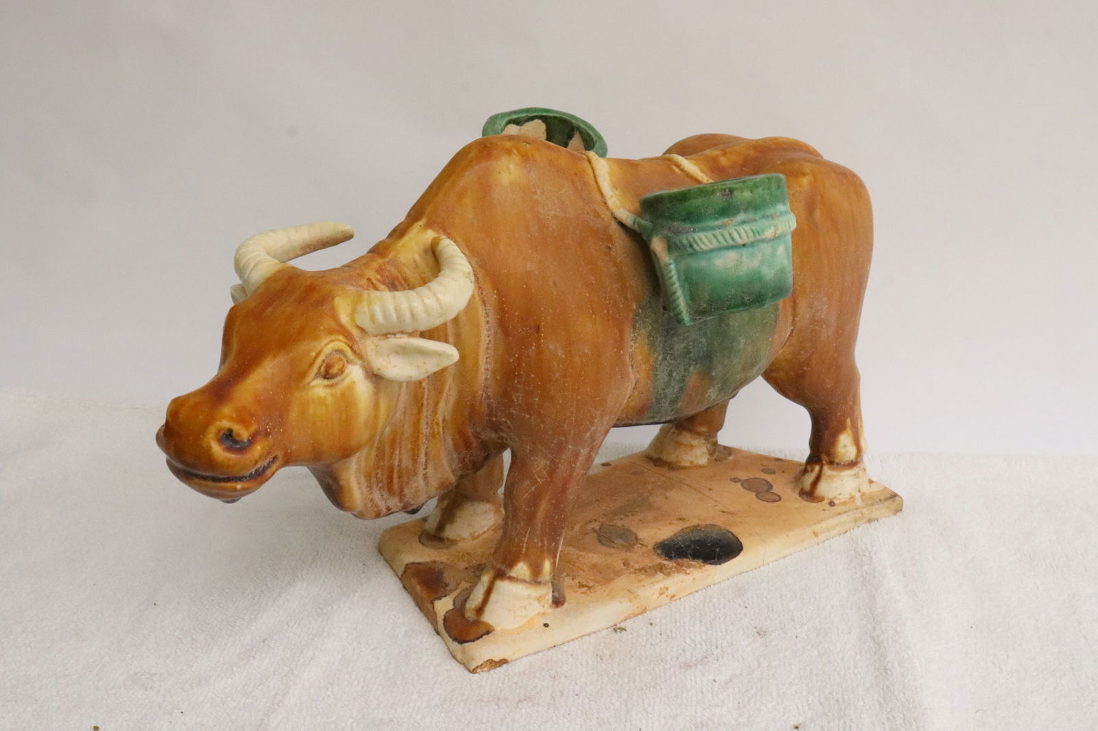 Chinese sancai earthenware cow (1 of 9)