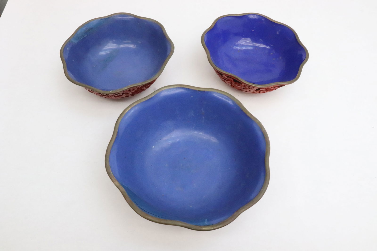 3 cinnabar on enamel copper bowls: 3 cinnabar on enamel copper bowls, 2.6"x6.9"dia - 3"x8"dia