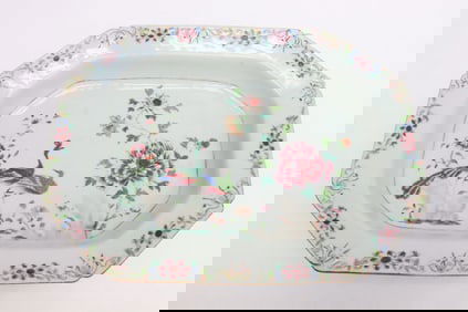 Chinese 18th c. porcelain platter, Yongzheng period