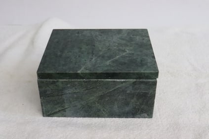 A hardstone carved box