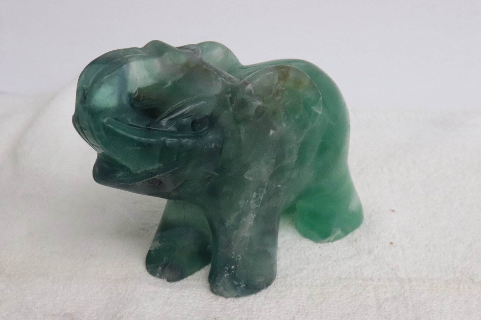 Fluoride carved elephant: Fluoride carved elephant, 4.15"H