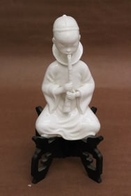 Chinese blanc de shin figure