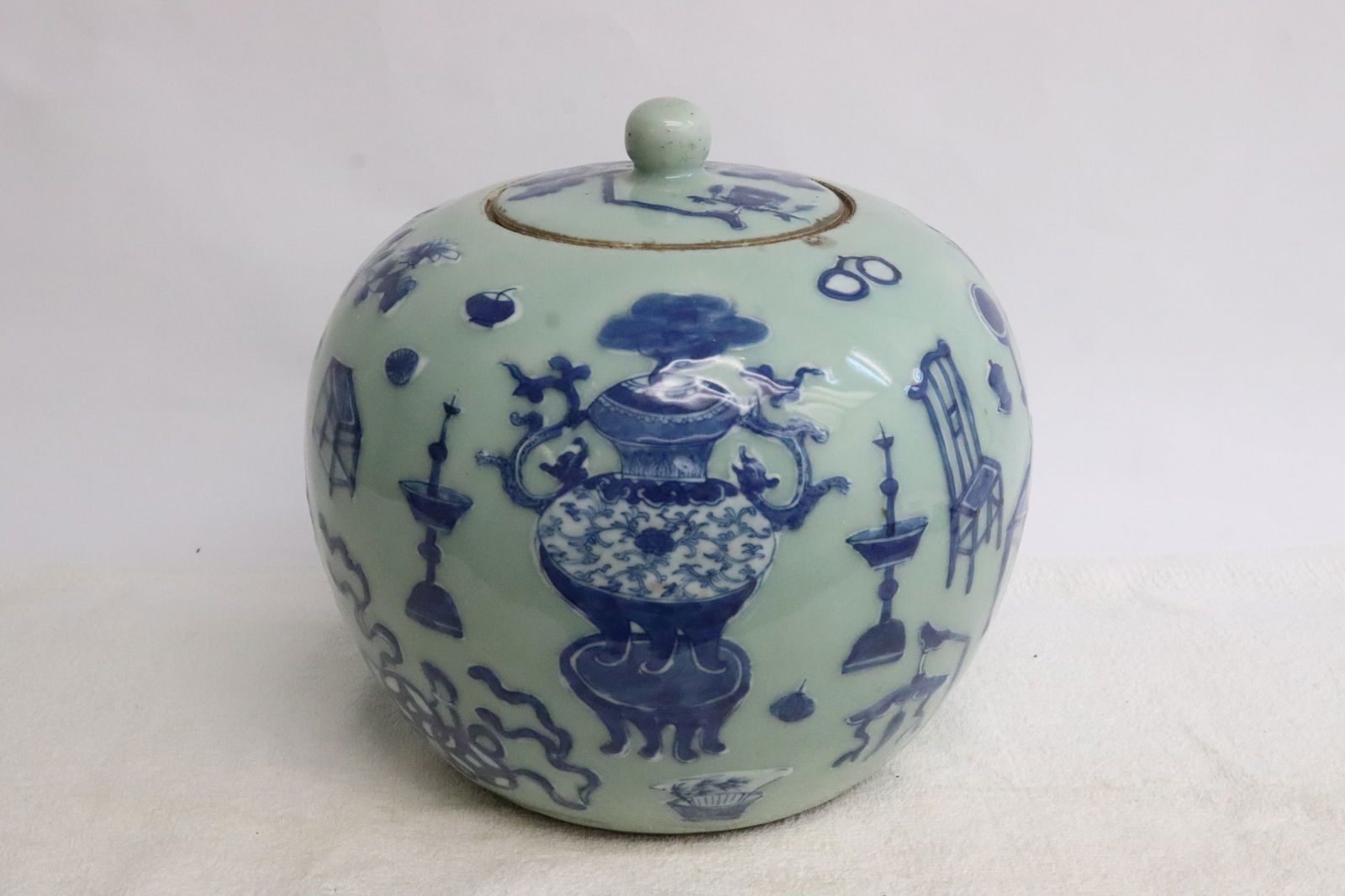 Chinese early 20th c. blue on blue porcelain covered jar (1 of 9)