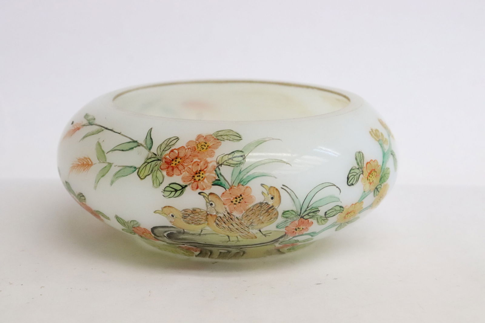 A Peking glass brush wash: A Peking glass brush wash, 2.3"x5.35"dia