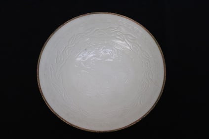 Fine white Song style bowl