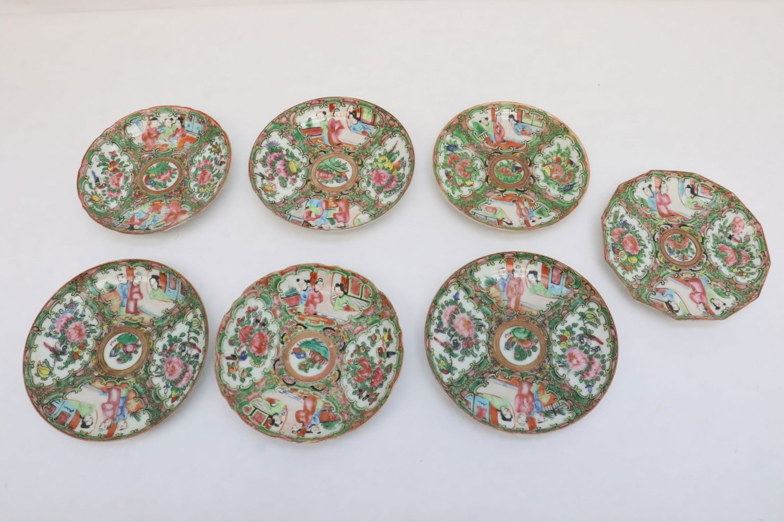 7 pieces antique rose canton porcelain plates (1 of 8)