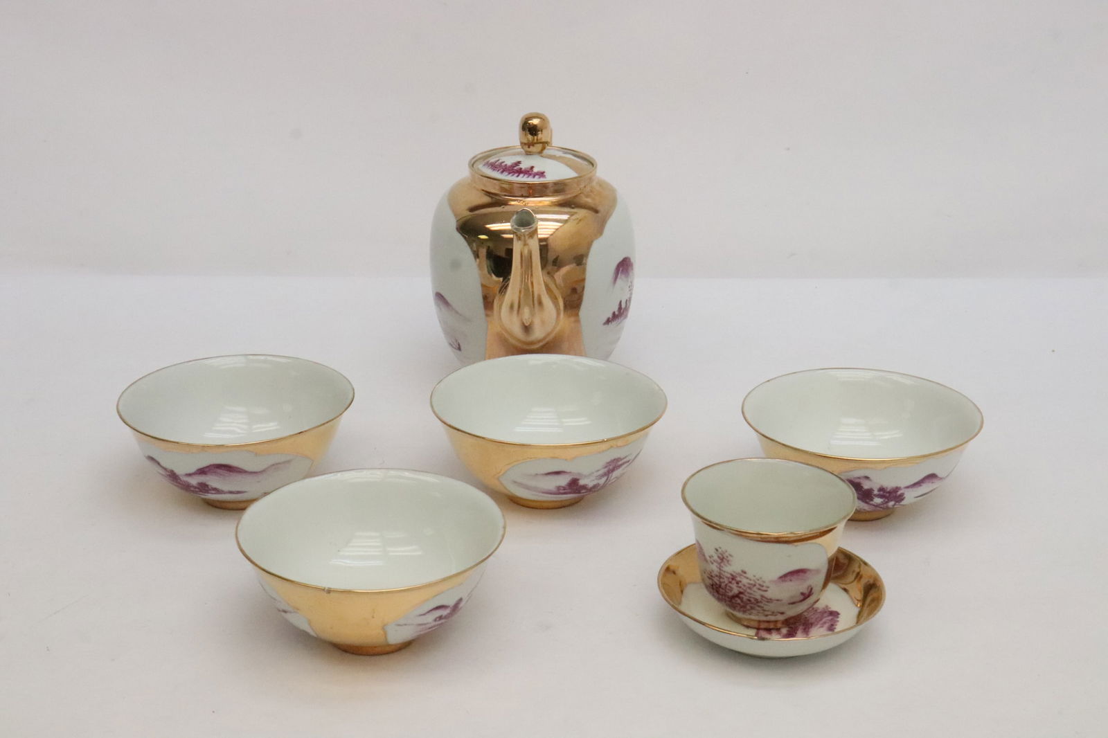 7 pieces Chinese vintage wucai porcelain tea set (1 of 10)