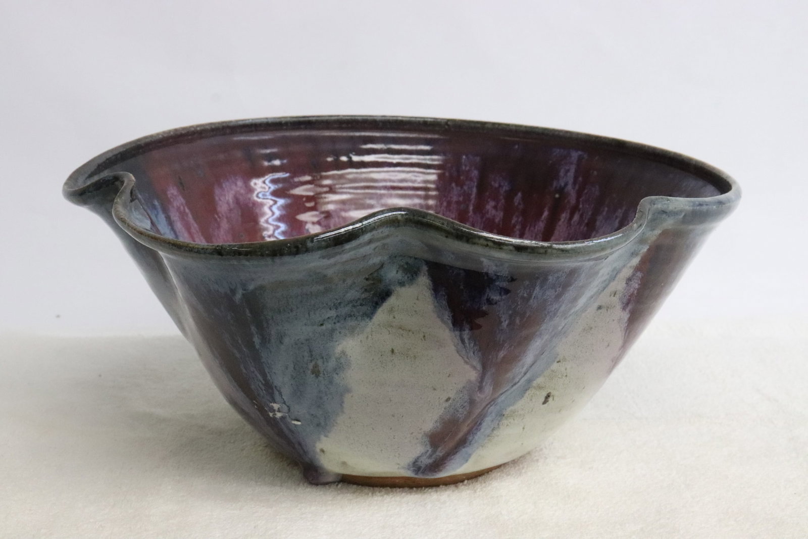 Large Song style bowl: Large Song style bowl, 5.2"x10.3"x10.7"