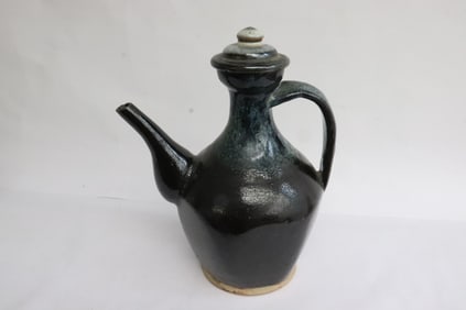 A Song style porcelain wine server