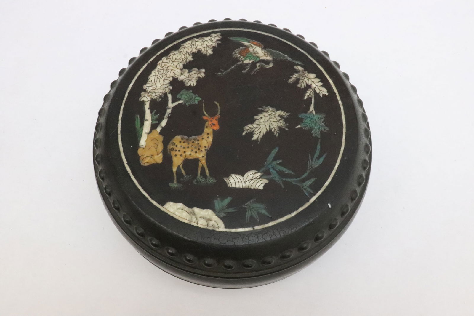 A round ink stone with inlaid box (1 of 9)