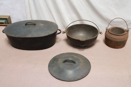 Victorian cast iron melting pot, & 2 cast iron pots
