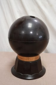 Unusual mid-century cocktail serving container