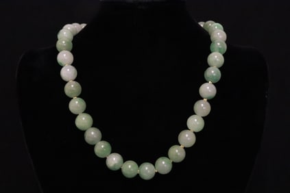 Chinese jadeite bead necklace w/ 14K ball clasp