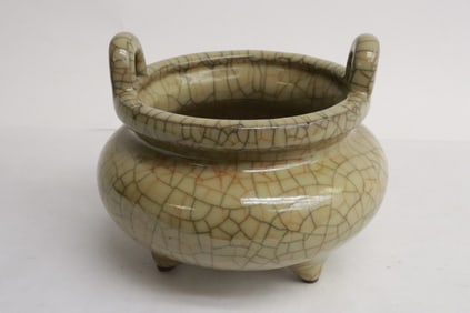A crackleware porcelain handled censer