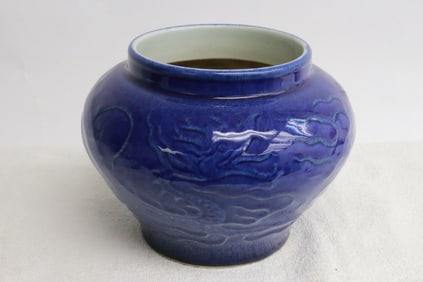 Chinese blue glazed porcelain jar