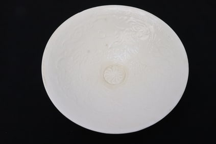 A Song style white porcelain bowl