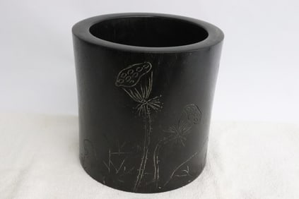 Fine rosewood brush holder