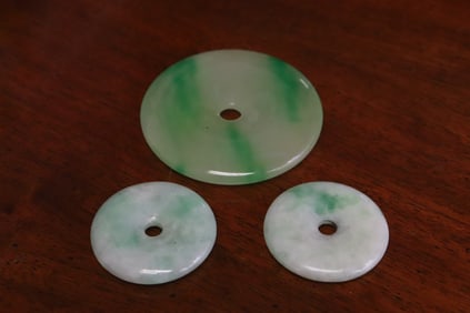 3 jadeite like discs