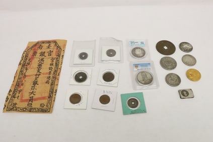 Lot of reproduction coins