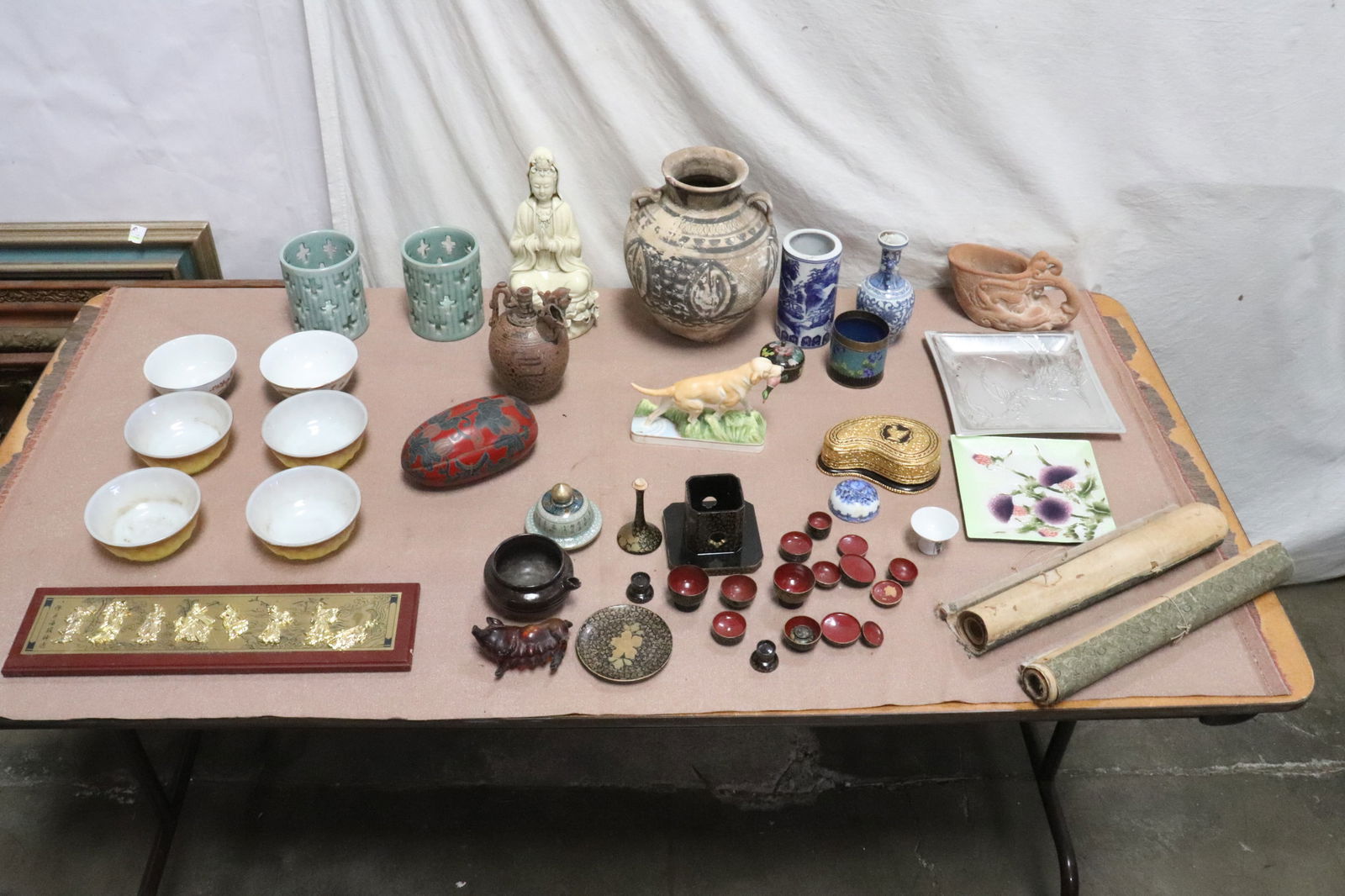 Lot of Asian misc. items (1 of 16)