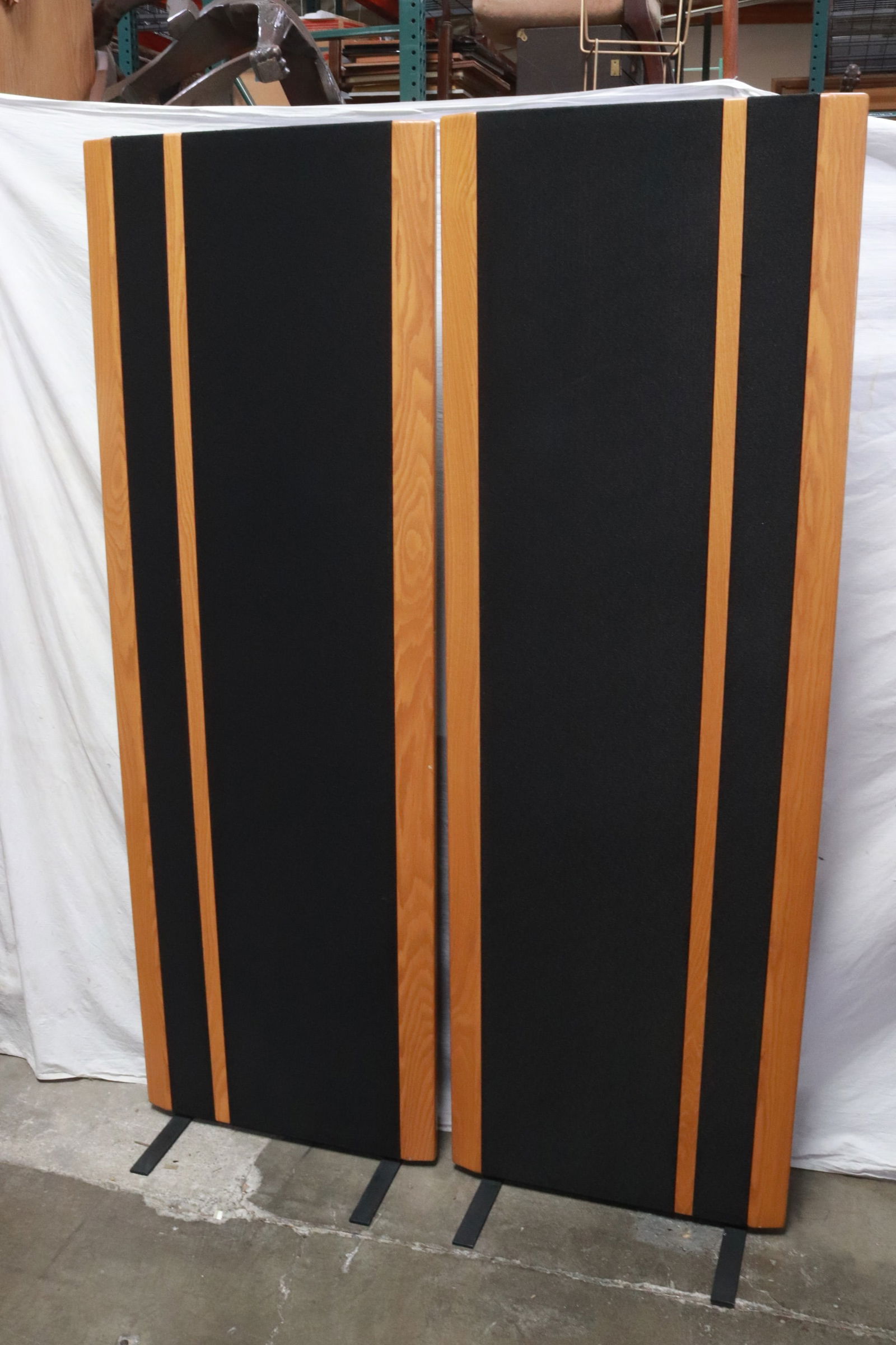 Pr Magnepan MG 3.3r wood trim Magneplanar speakers