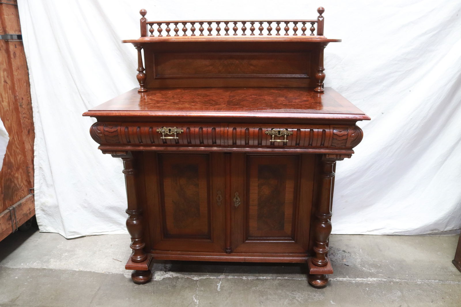 A burl walnut/ walnut scholar desk: A beautiful burl walnut/ walnut scholar desk with storage compartment on bottom, 24.7"x34.9"x21.3"
