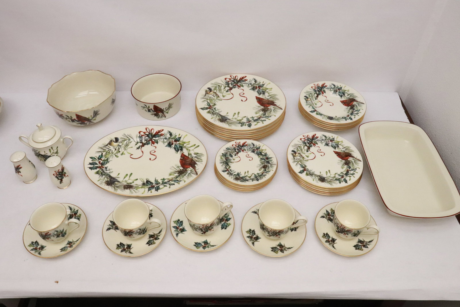 Lot of Lenox china, some pc signed by Catherine McClung: Lot of Lenox china in winter greetings pattern, total 38 pieces, some pieces are signed by Catherine McClung