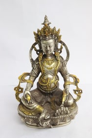 Chinese bronze sculpture of deity