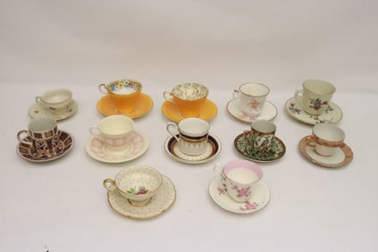 12 cups and saucers