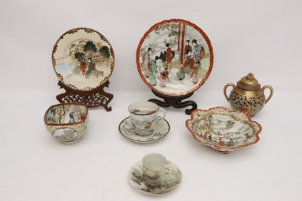 Lot of vintage kutani porcelain pieces