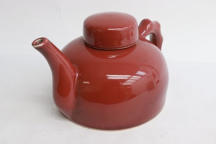 Fine Chinese red glazed porcelain teapot