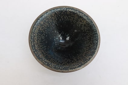 A Song style bowl with oil drop decoration