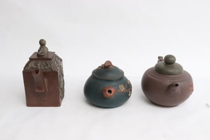 3 Yixing teapots