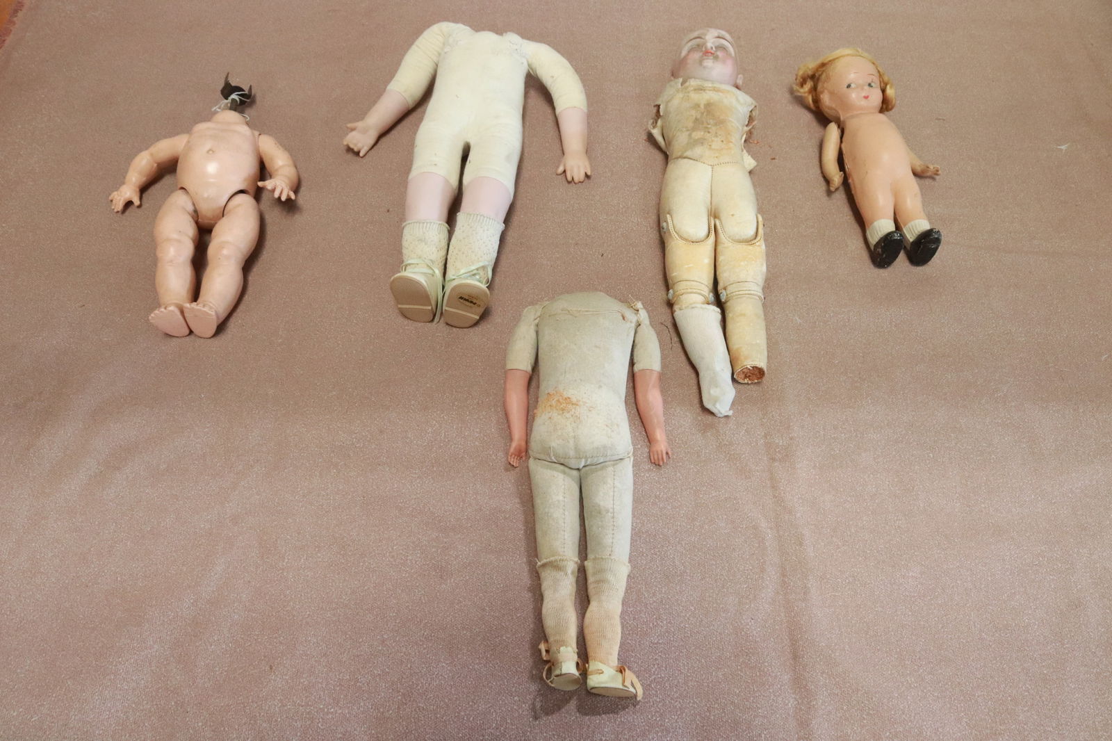 Lot of doll bodies: Lot of doll bodies, 8.2"H - 15.2"H